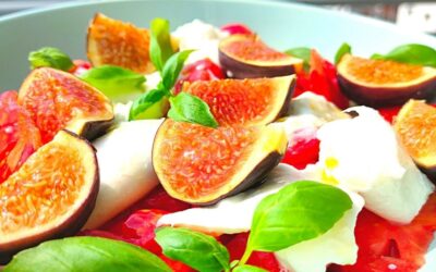 Burrata z figami i pomidorami, śródziemnomorskie klimaty